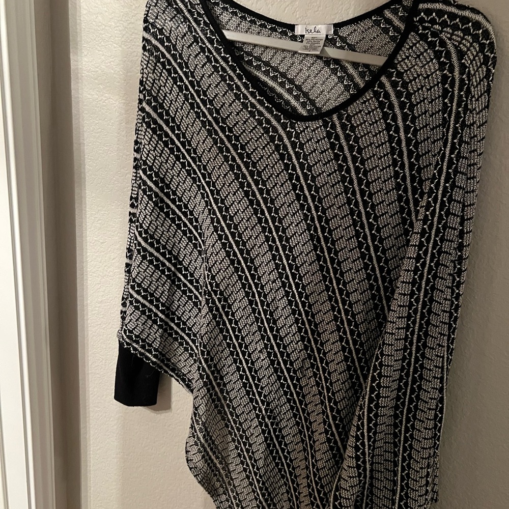 Black and White blouse size Large